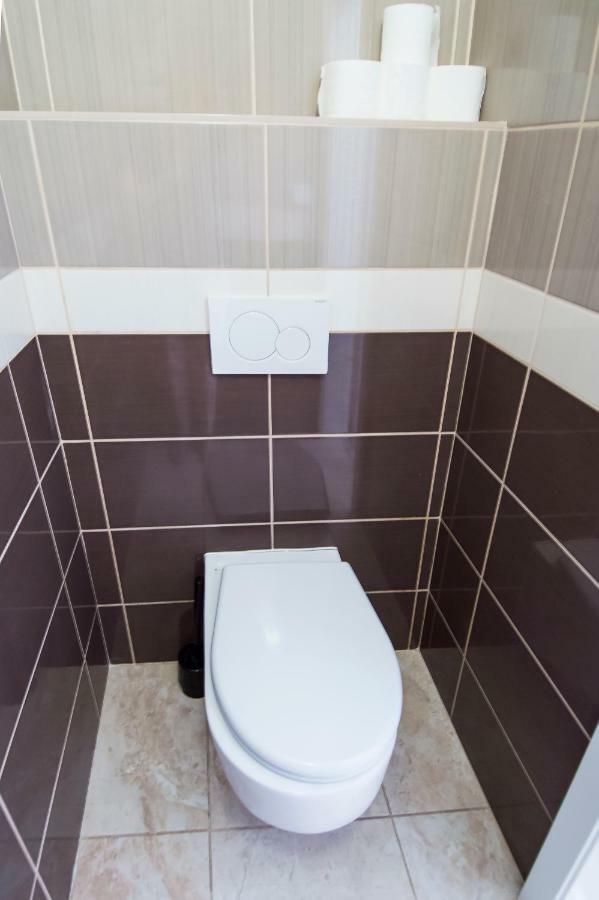 Modern Apartment Navratilova II Praha Exteriér fotografie